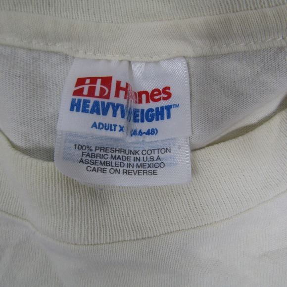 Vintage Hanes Waikiki Hawaii Shirt Mens XL White Travel Beach Cat Graphic Tee - Picture 2 of 5